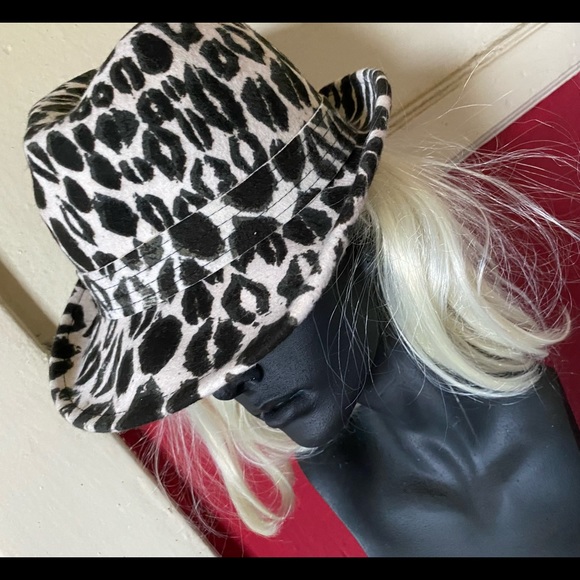 NWT Kirina Zabett for target wool leopard - Picture 5 of 9